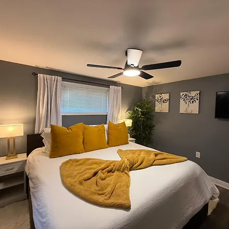 Guest Suite 14 Miles To National Mall District Heights Exterior photo