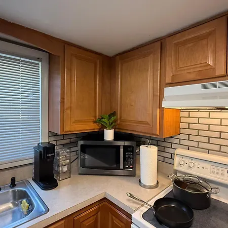 Guest Suite 14 Miles To National Mall District Heights Exterior photo